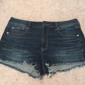 American Eagle Tomgirl Shortie